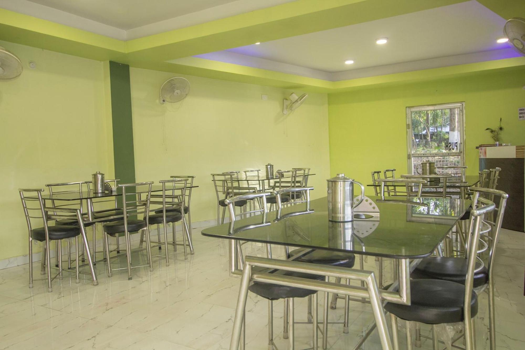 Hotel O Resort Green Wave Lataguri Exterior foto